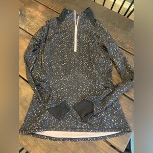 Lululemon 1/4 Zip Pullover 6 with pleats